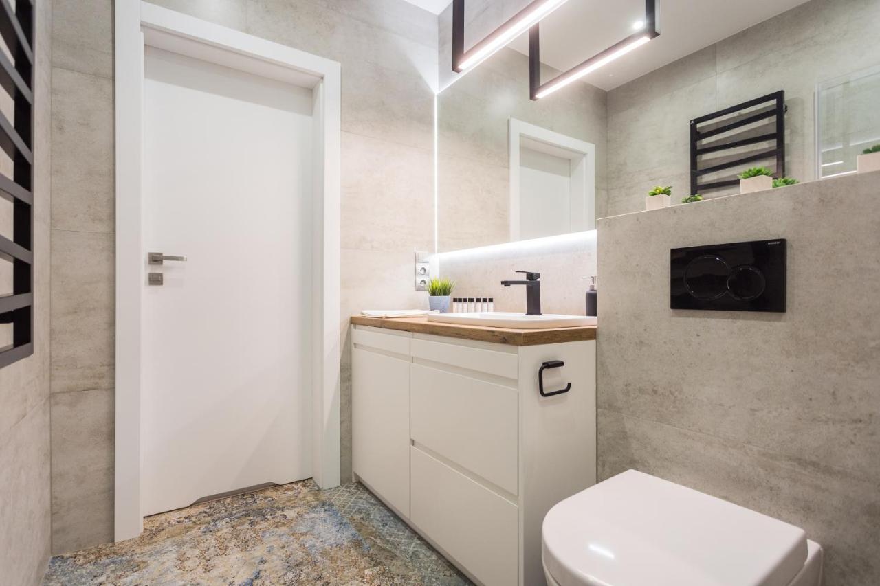 City Of The Kings - Smile Apartment Krakau Buitenkant foto